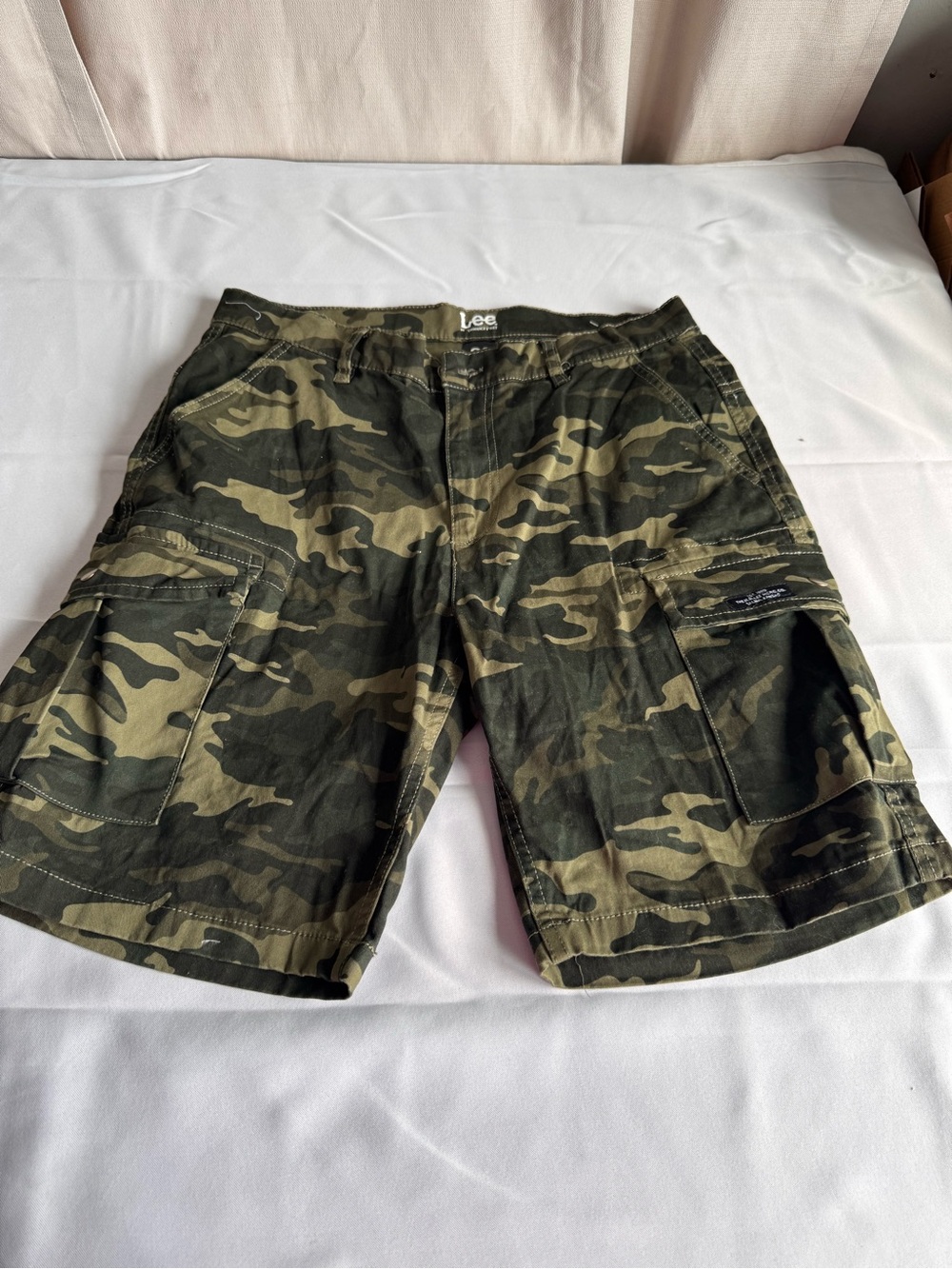 Lee Men’s Camo Cargo Shorts - Olive Green